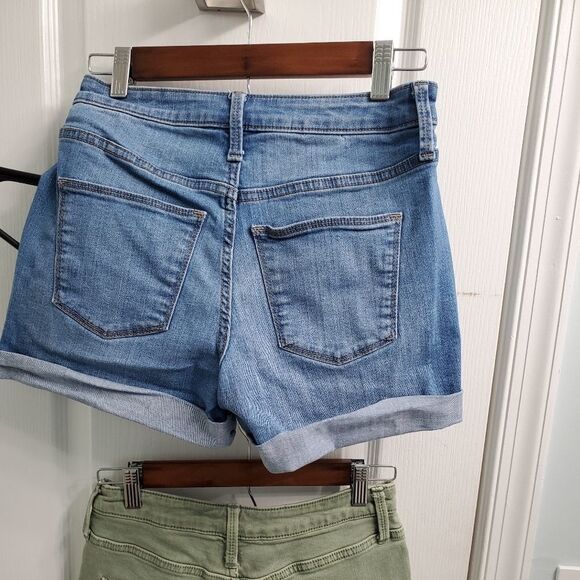 Universal Threads jean shorts duo - Picture 5 of 8